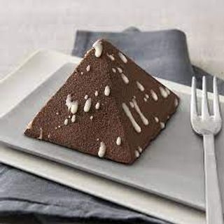 364. piramide al cioccolato