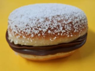 Bola de Berlim Nutella