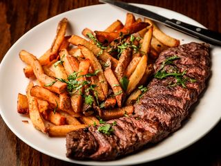 Plato De Entraña De Ternera A La Brasa