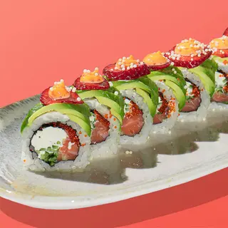 Roll cu avocado și căpșuni