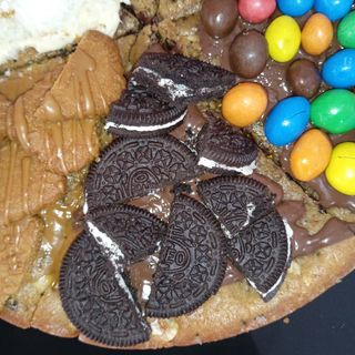 Cookies pizza oreo