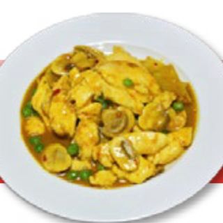 72-Pollo con salsa curry