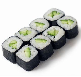 Роллы с огурцом