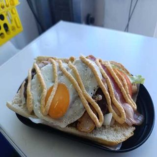 Bocadillo Cangreburger (Medio)