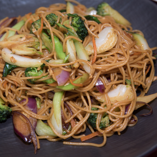 33 -Noodles con vegetales