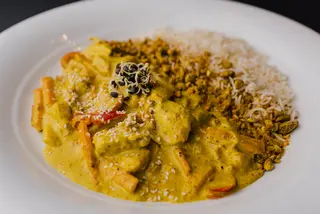 Pistachio/Peanut curry Wok