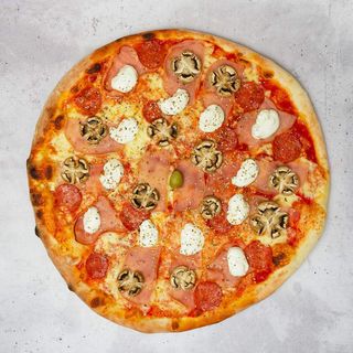 Pizza Plus 32cm + Coca cola 0.5l