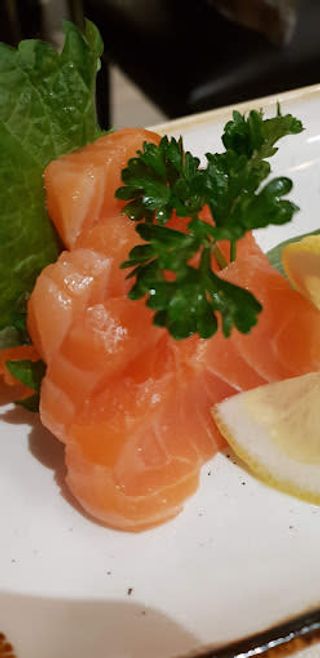 Sashimi salmone 6 pezzi