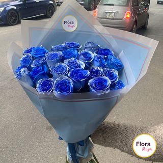 ლურჯი ვარდების თაიგული /20ვარდი