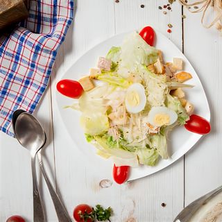 Салат "Цезарь" с курицей