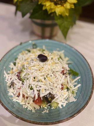 Овчарска салата (400г)