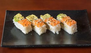 63c.  Box Makisushi (8. Uds.)