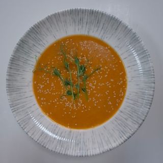 Lentil cream soup