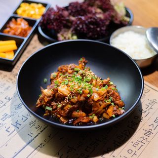 Cокогі Кімчі Покким/소고기김치볶음 (450 г)