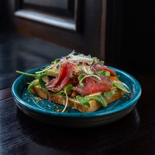 Тост з ростбіфом