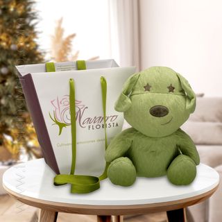 Perrito de peluche verde