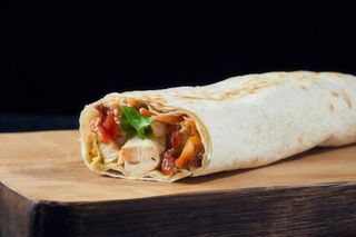 Sandwich Shawarma Fromage + Frites + Boisson froide