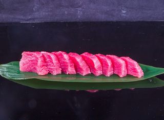 Сашими Тон (110г)