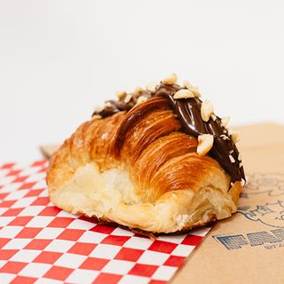 Medialuna Con Nutella