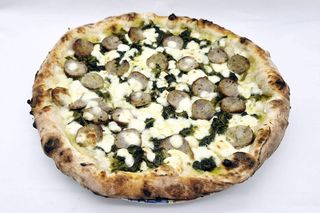 Pizza salsiccia e friarielli - senza glutine