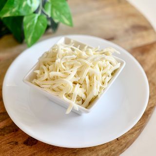 Ración De Queso Rallado Latino