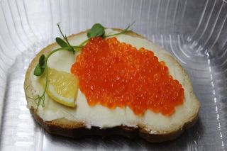 Накладанець з ікрою (10/30/10г)
