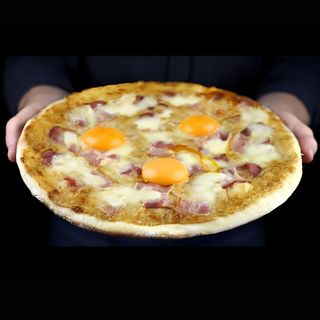 Пицца "Карбонара" (580 гр.)