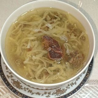 Нарын с бульоном