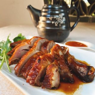 Pato Al Estilo Cantonés