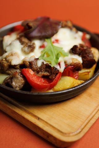 Пательня з свининою (400г)