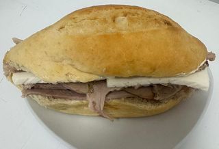 Bocadillo De Pata