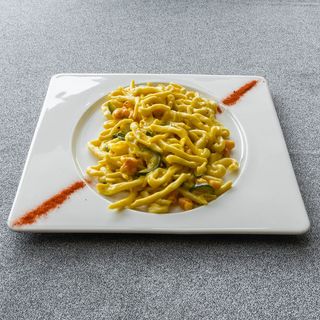 Strozzapreti al etnea