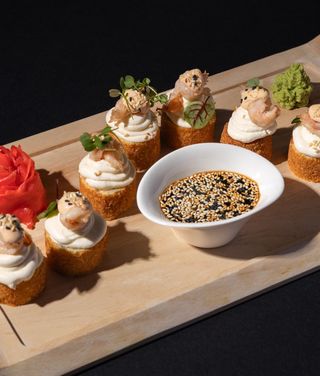 Hot crazy monkey Rolls 