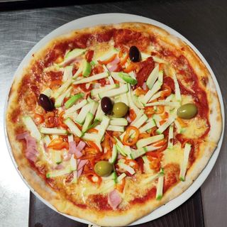 Vlastina pica + kokta 