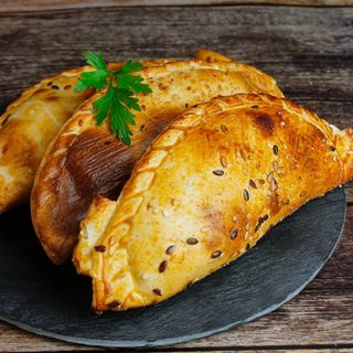 BERENJENISIMA + REFRESCO + SALSA