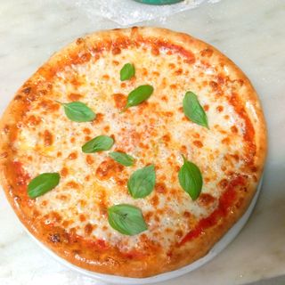 Pizza Margherita