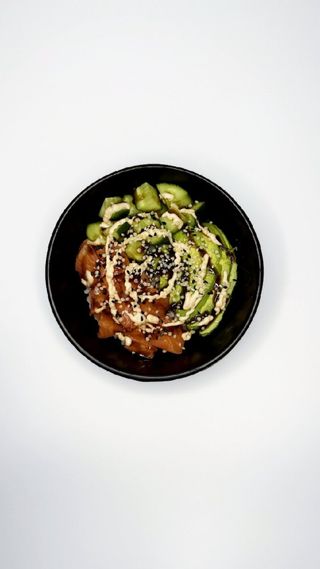 Боул з лососем