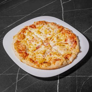 Familiar pizza +Pao de alho+coca cola 1.5l+batata frita