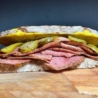 Deli Pastrami