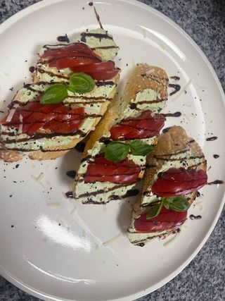 ԲՐՈՒՍԿԵՏՏԱ ԼՈԼԻԿՈՎ