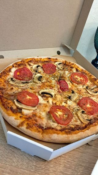 Піца Курка та гриби