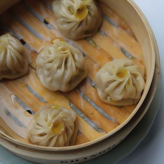 Xiao long bao relleno de secreto ibérico y trufa