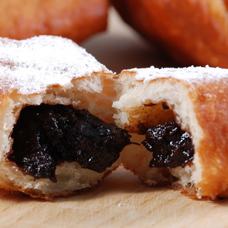 Cutie 2 gogosi cu magiun de prune