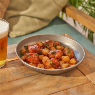 Albóndigas en salsa de tomate