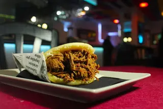 Arepa De Ternera