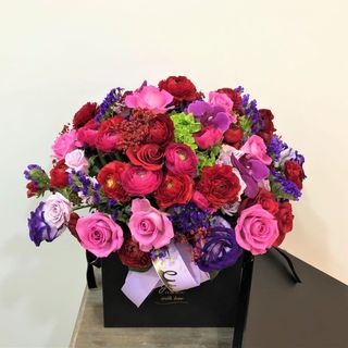 Caja con flores (pequena)