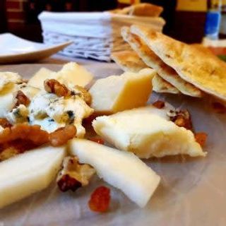 Assaggio di formaggi