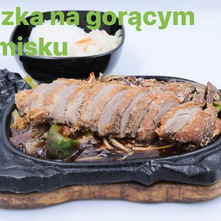 Wieprzowina z warzywami w sosie sojowym