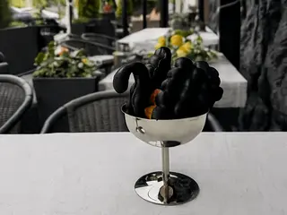 Чорний лебідь (160g)
