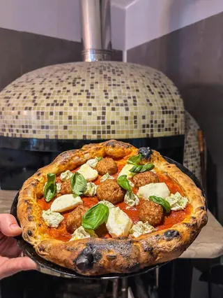 Pizza polpetta